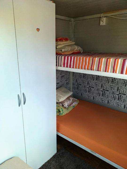 Two Rooms Cabin House Bukareszt Zewnętrze zdjęcie